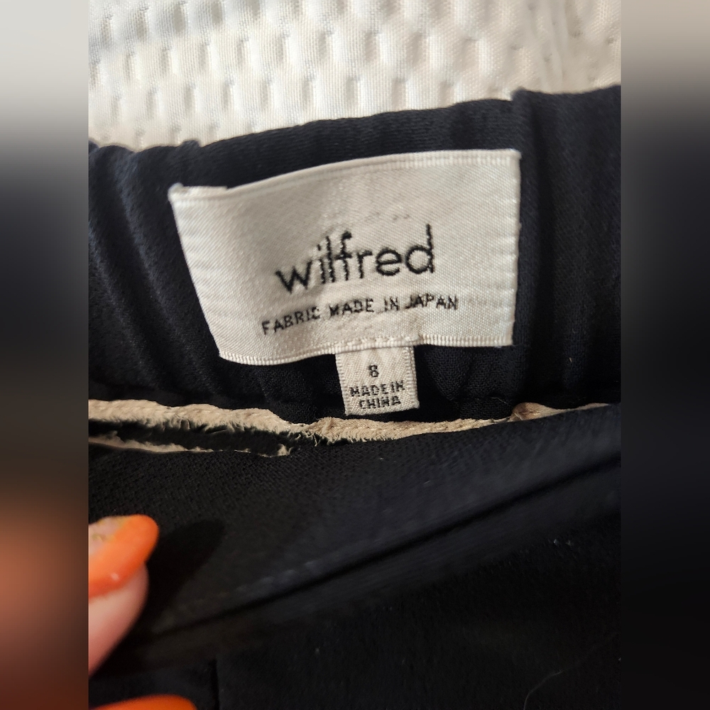🎉 3/$60 Aritzia Wilfred Black Tailored Elastic Waist Dress Pants Size 8 - Picture 4 of 8